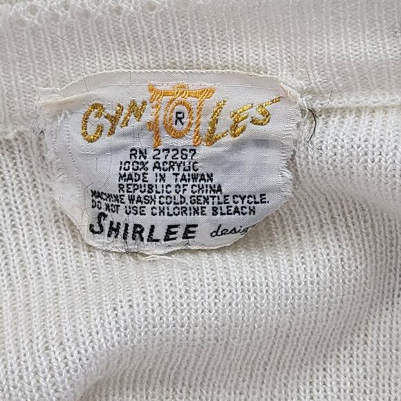 Cyn Les Womens Pullover Sweater Size S-M Ivory Embroidered Butterflies V-Neck - Picture 5 of 9